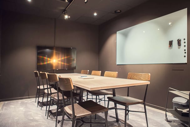 Conference Thorwalds BW Plus Hus 57