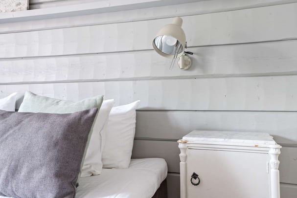 Superior double Dalecarlia