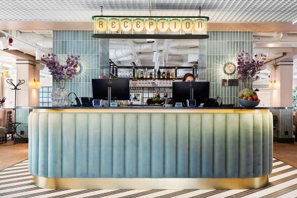 Best Western Gio Lobby Reception