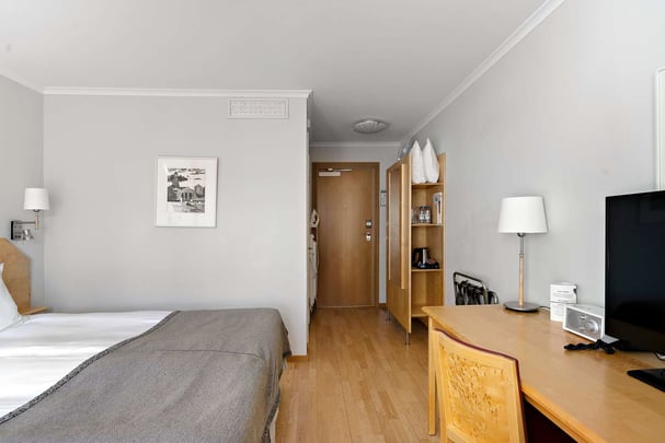 Economy double + tripple Landvetter Airport Hotel