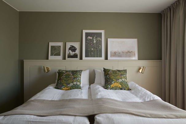 King Queen bed Front