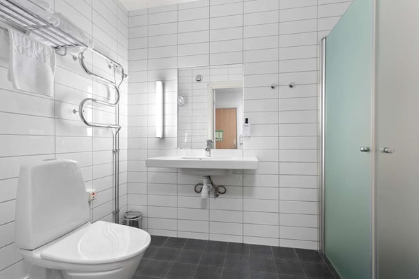 Standard bathroom BW Plus Skogsh jd