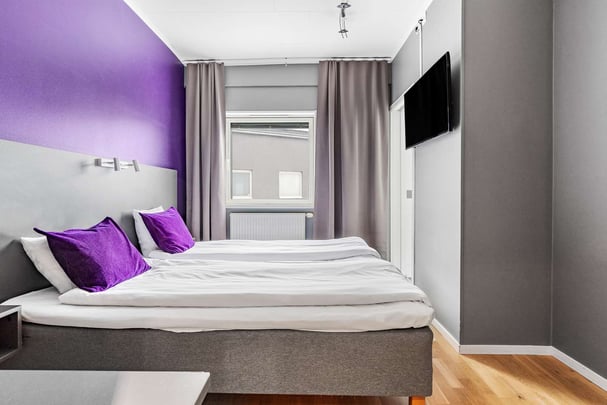 Economy double Aiden Arlanda