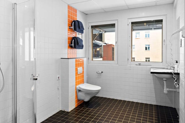 Standard double bath Aiden Sthlm City