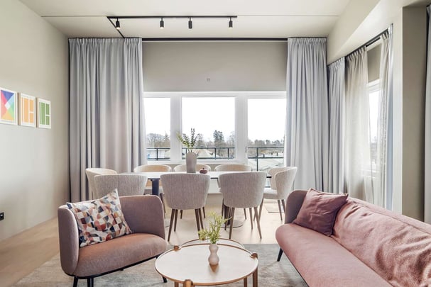 Junior Suite twin balcony