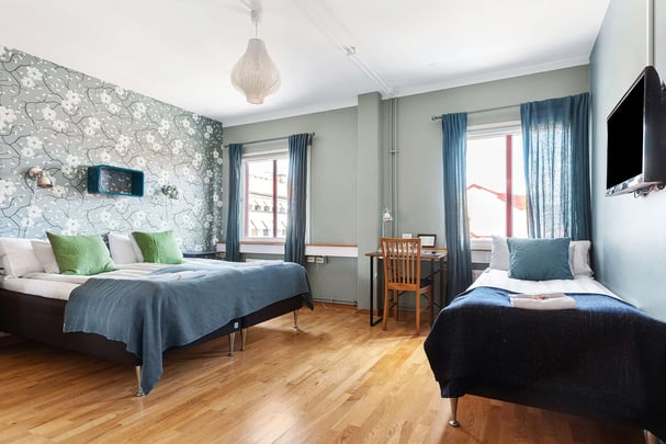 Standard three single beds