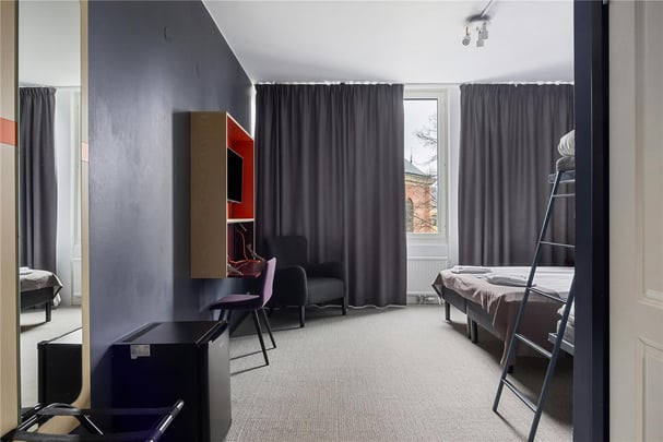 Family Queen Norrkoping city