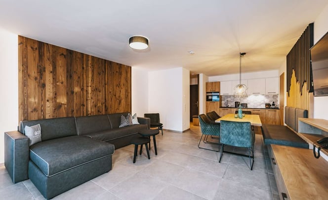 Suite with kitchen and one bedroom