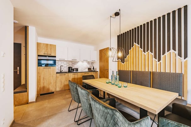 Suite with kitchen and one bedroom