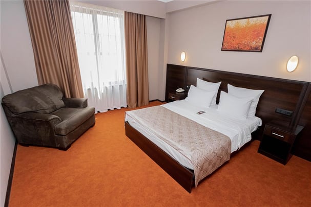 Superior Suite with double bed and living room