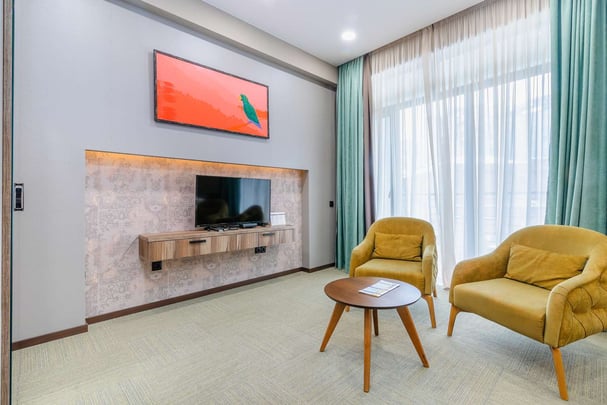 Guest Room Sitting Area