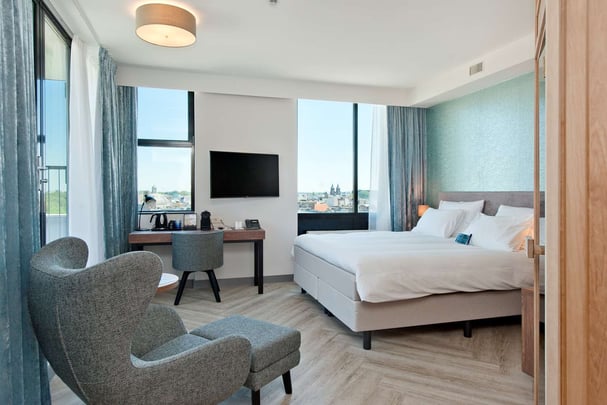 Velvet Wellness King Room