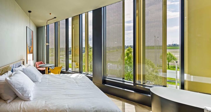 Deluxe Double With Bathtub, 1 King