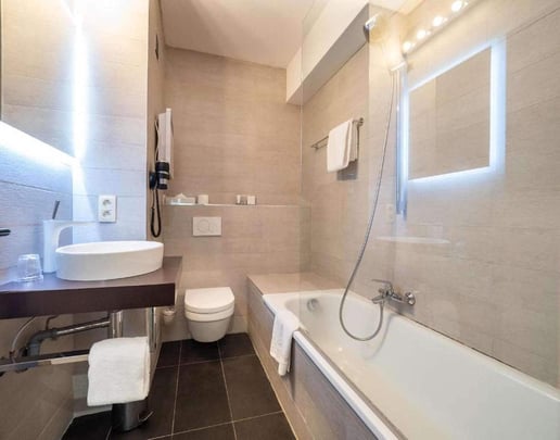 Twin room - bathroom