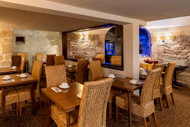 Best Western H tel de Diane C cile Langlois HD