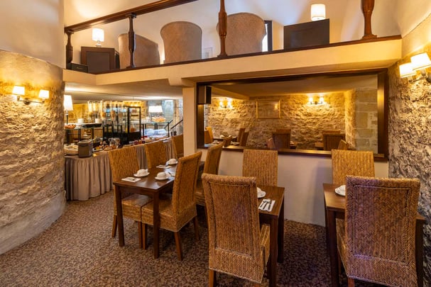 Best Western H tel de Diane C cile Langlois HD