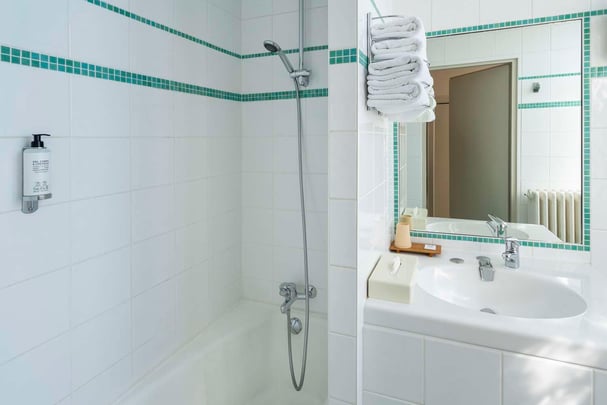 Best Western H tel de Diane C cile Langlois HD