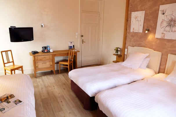 Junior Suite - 3 Single Beds