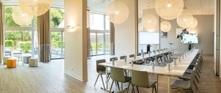 Grand Prix de Diane Meeting Room