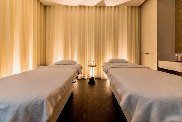 Best Western Plus Crystal Hotel and Spa Wellness Massage Tables
