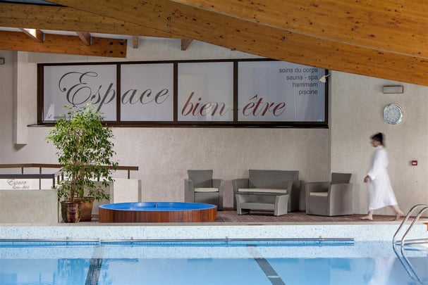 Indoor swimming pool