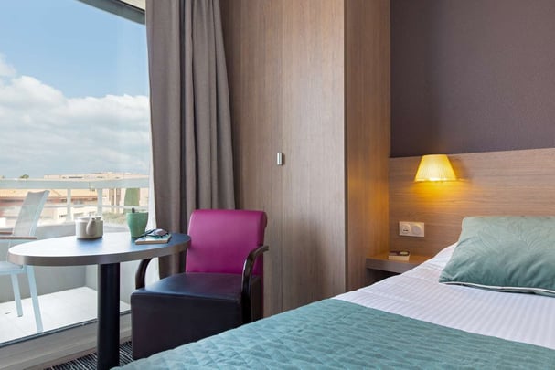 Twin bedded Room with balcony