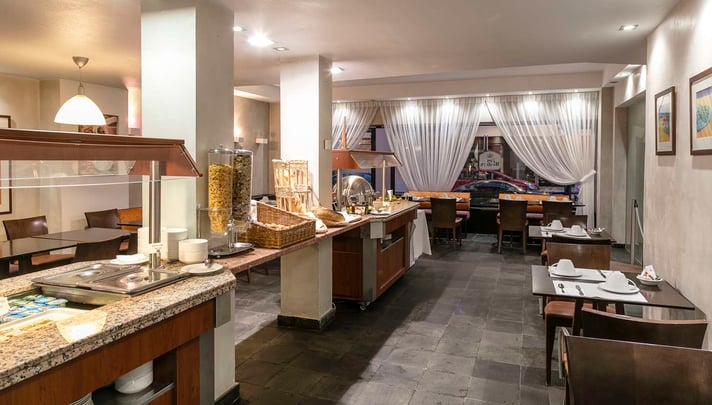 PETIT DEJEUNER BREAKFAST ROOM BW ASTORIA