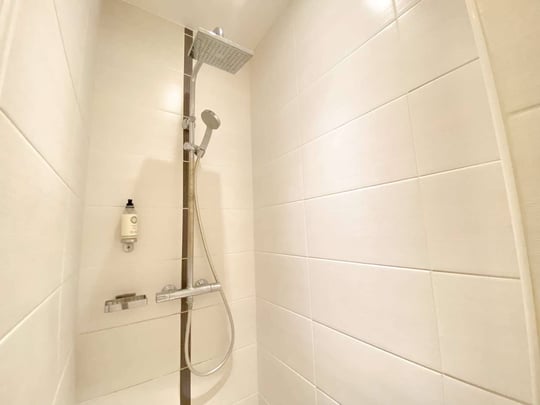 Appartment's bathroom