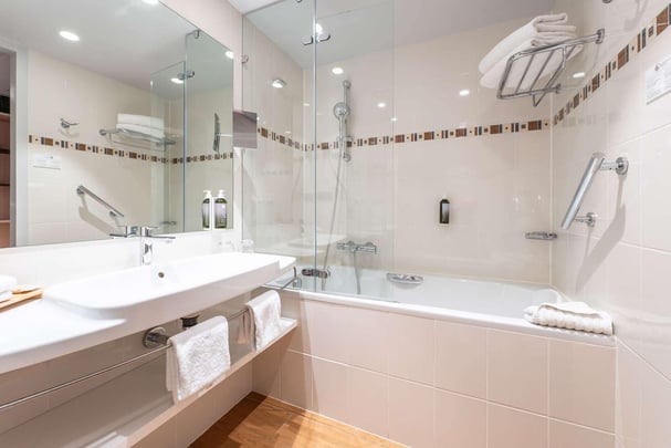 Le Masq Hotel La Rochelle Chambre Salle de bain