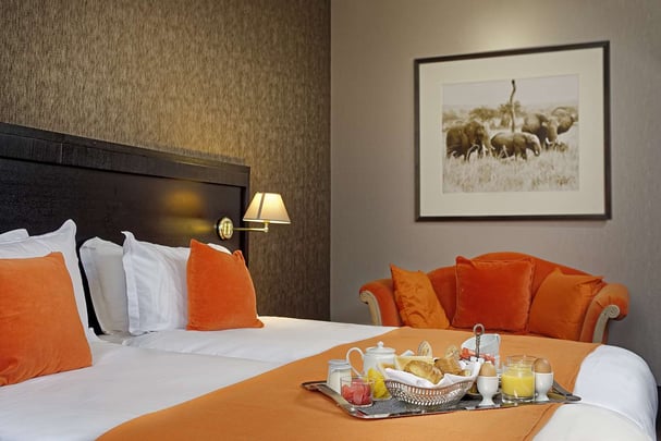 Twin Bed Junior Suite