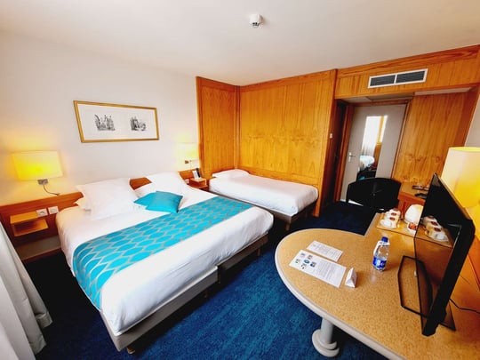 Guest Room Superior Triple