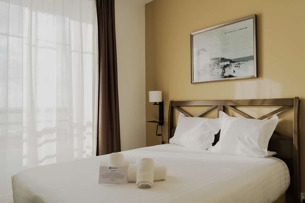 Classic rom with sea view terrace