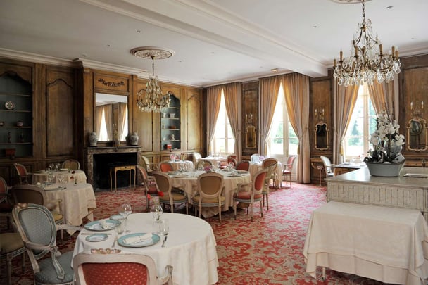 salle restaurant gastronomique