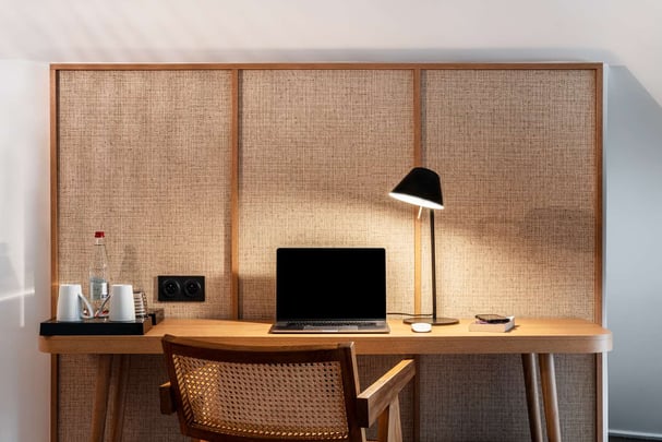 BEST WESTERN SAULX LES CHARTREUX HDR