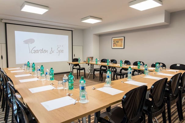 Meeting Room - Hotel Garden and Spa