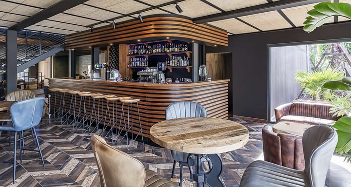 Bar/Lounge "Le Coin Secret d'Esteban"