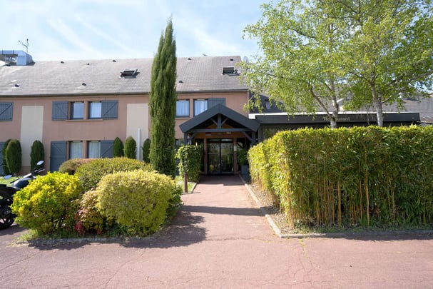 Best Western The Hotel Versailles - Entrance