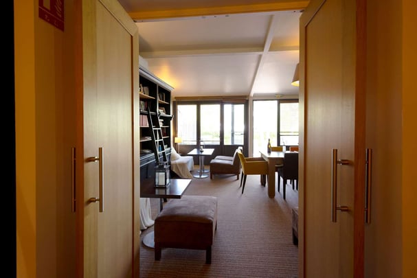 Best Western The Hotel Versailles - Bibliothèque