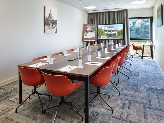 "Saint Louis" meeting room (35m²)