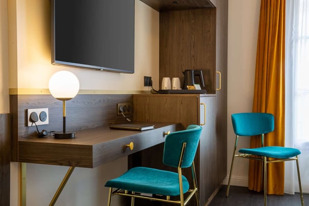 Best Western Plus l Artist Hotel Tours Centre Gare CHAMBRE CONFORT BUREAU