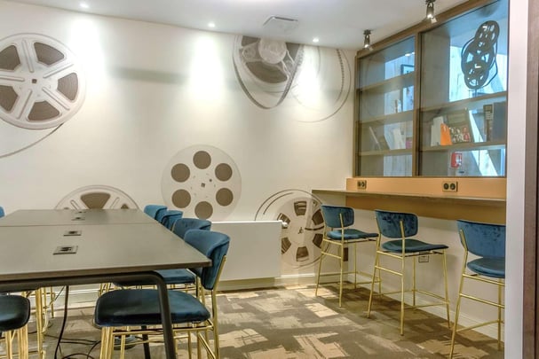 Best Western Plus l Artist Hotel Tours Centre Gare MYWO LOUNGE