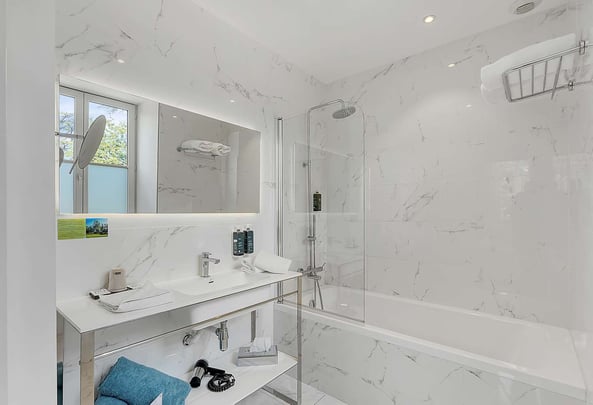 Salle de bain Chambre Deluxe