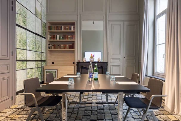 Meeting room - La Maison Crepelle