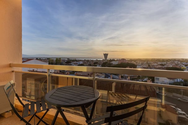 Comfort mountains view room : Balcony