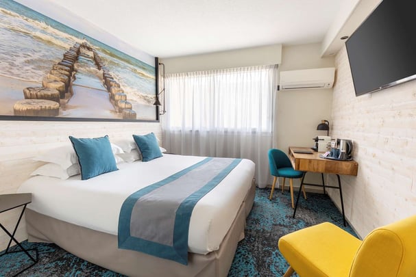 Standard city view room, without balcony