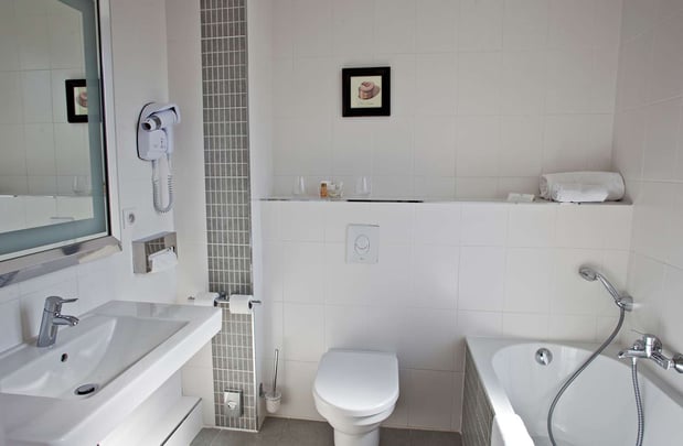 Bathroom - Superior Room