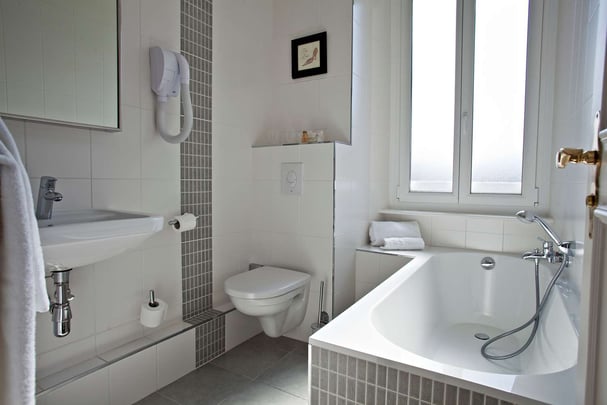 Bathroom - Superior Room