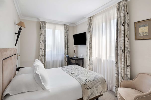 Classic Room with One Double Bed