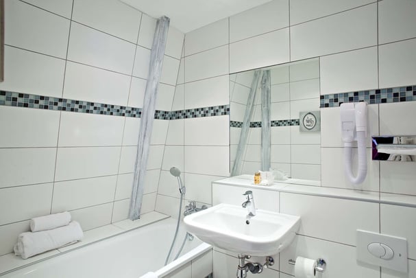 Bathroom - Classic Room