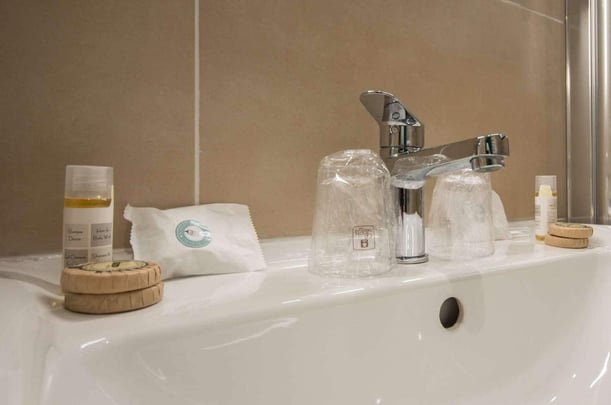 Larger Guest Room Bath